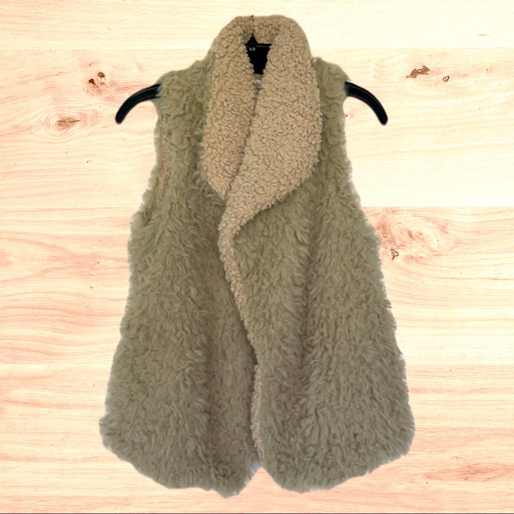 Amaryllis Shag Sweater Vest